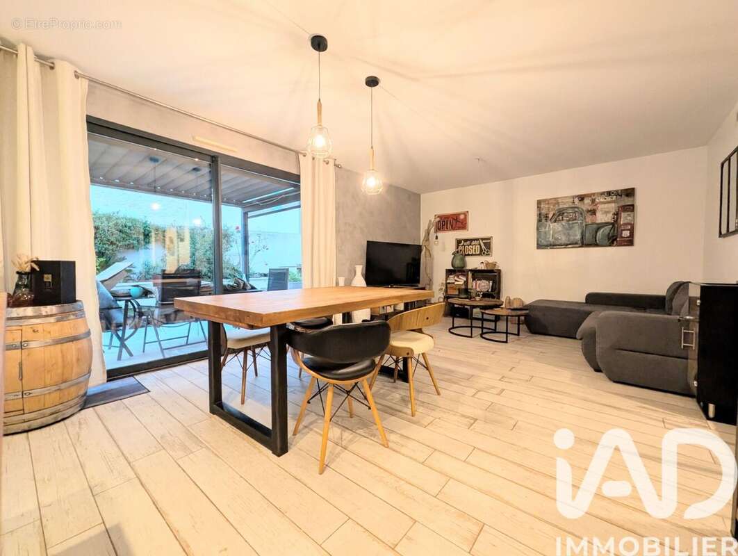 Photo 4 - Appartement à CHATEAUNEUF-LES-MARTIGUES