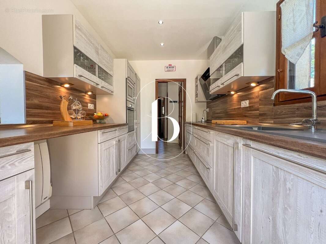 Maison à GOUDARGUES