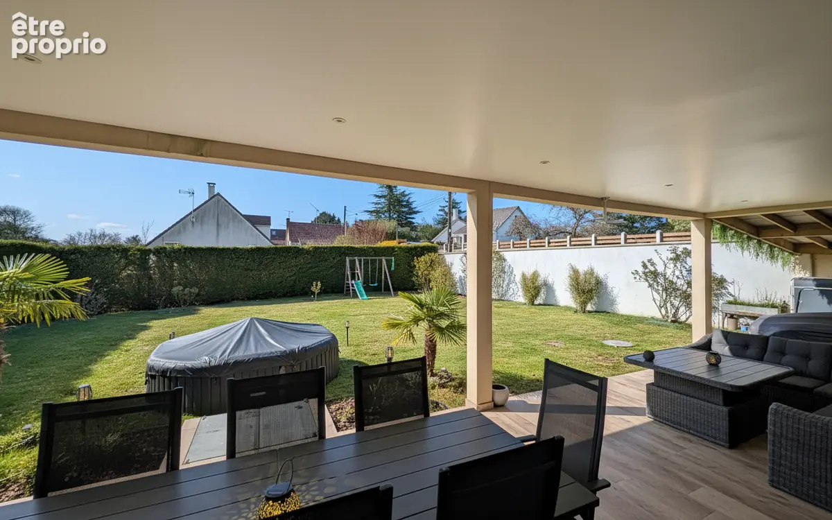 Maison familiale contemporaine de 165 m² : Prestations haut de gamme, moderne. - photo 8
