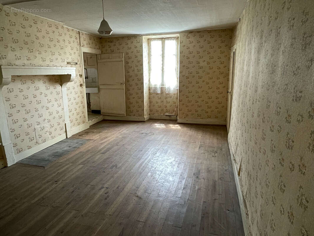 Fermette 80m² à savigné - photo 4