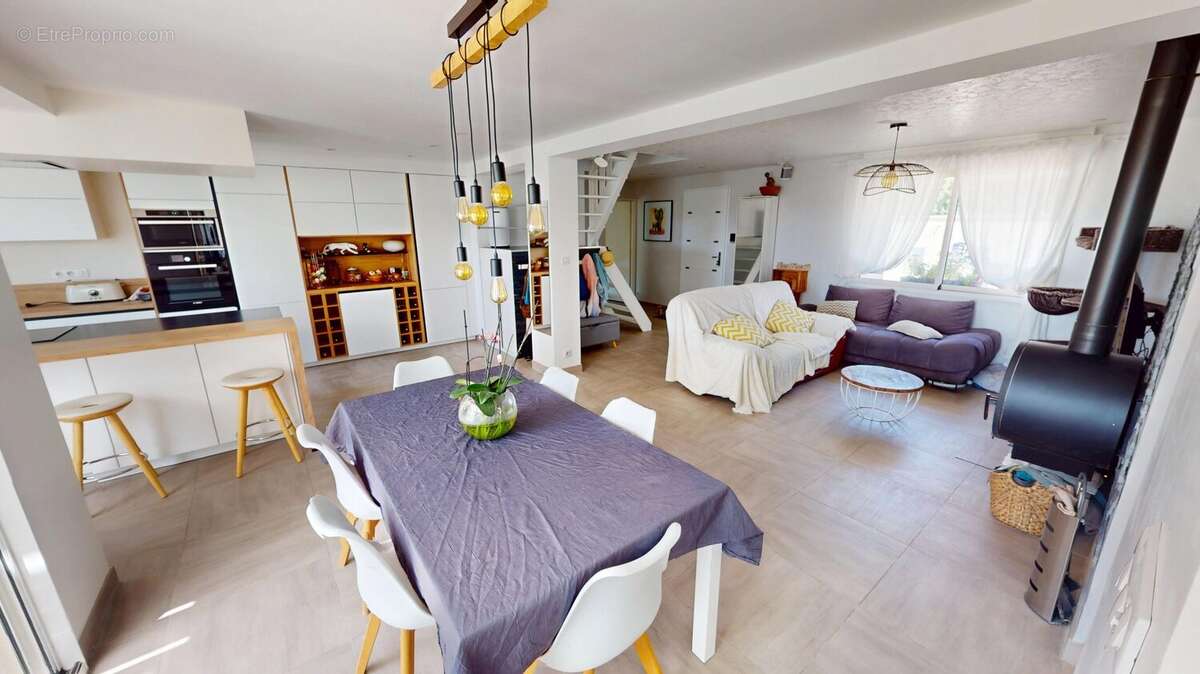 Maison à CHAINGY