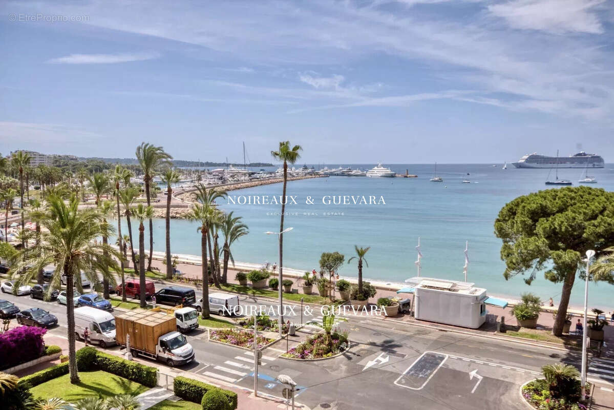 Appartement à CANNES