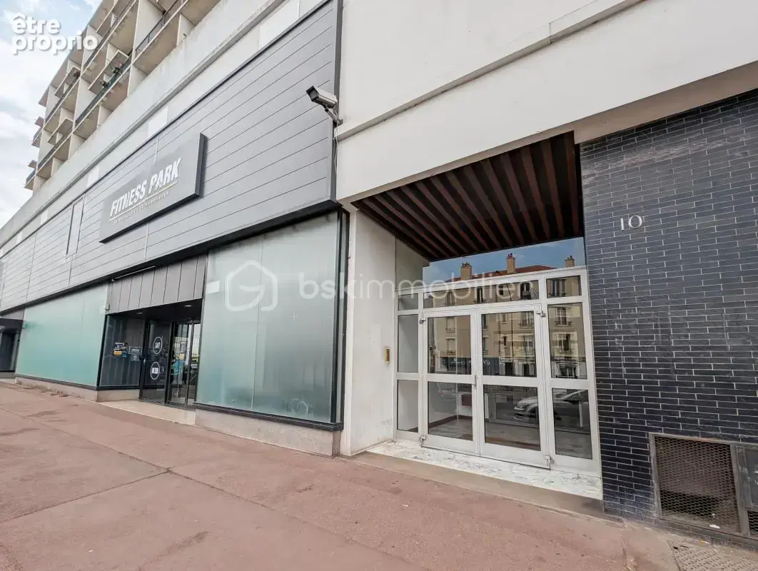 Superbe duplex champigny centre proche futur metro 15 avec parking balcon et cave - photo 17