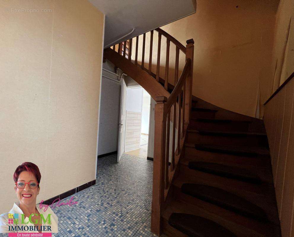 Maison à ESSOMES-SUR-MARNE