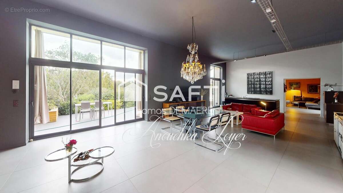 Maison 240 m² à Montlieu-La-Garde  - photo 3
