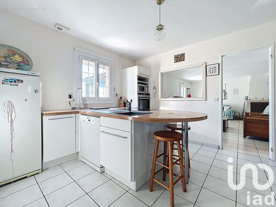 Photo 7 - Maison à MONDONVILLE-SAINT-JEAN