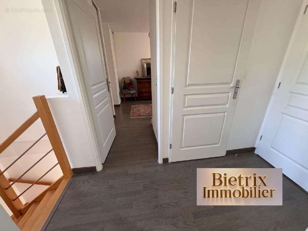 Maison à L&#039;ISLE-ADAM