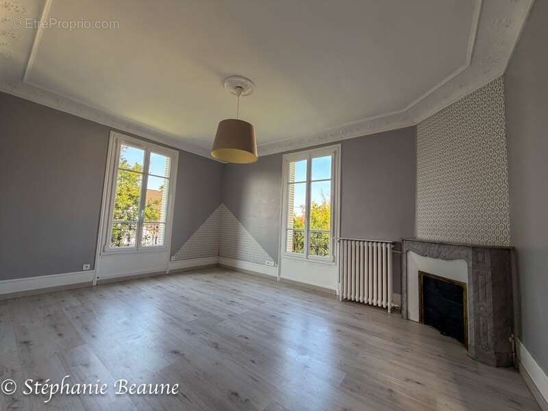 Maison à ERMONT