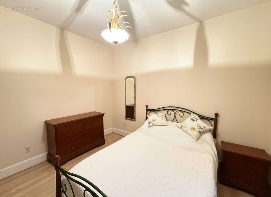 Appartement à MAINVILLIERS