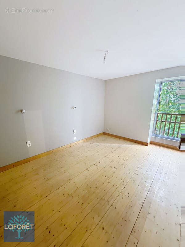 Maison à COULOUNIEIX-CHAMIERS