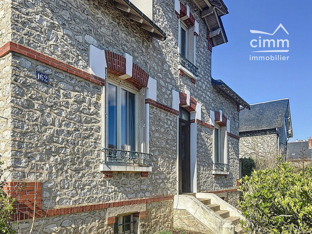 Maison à MONTARGIS