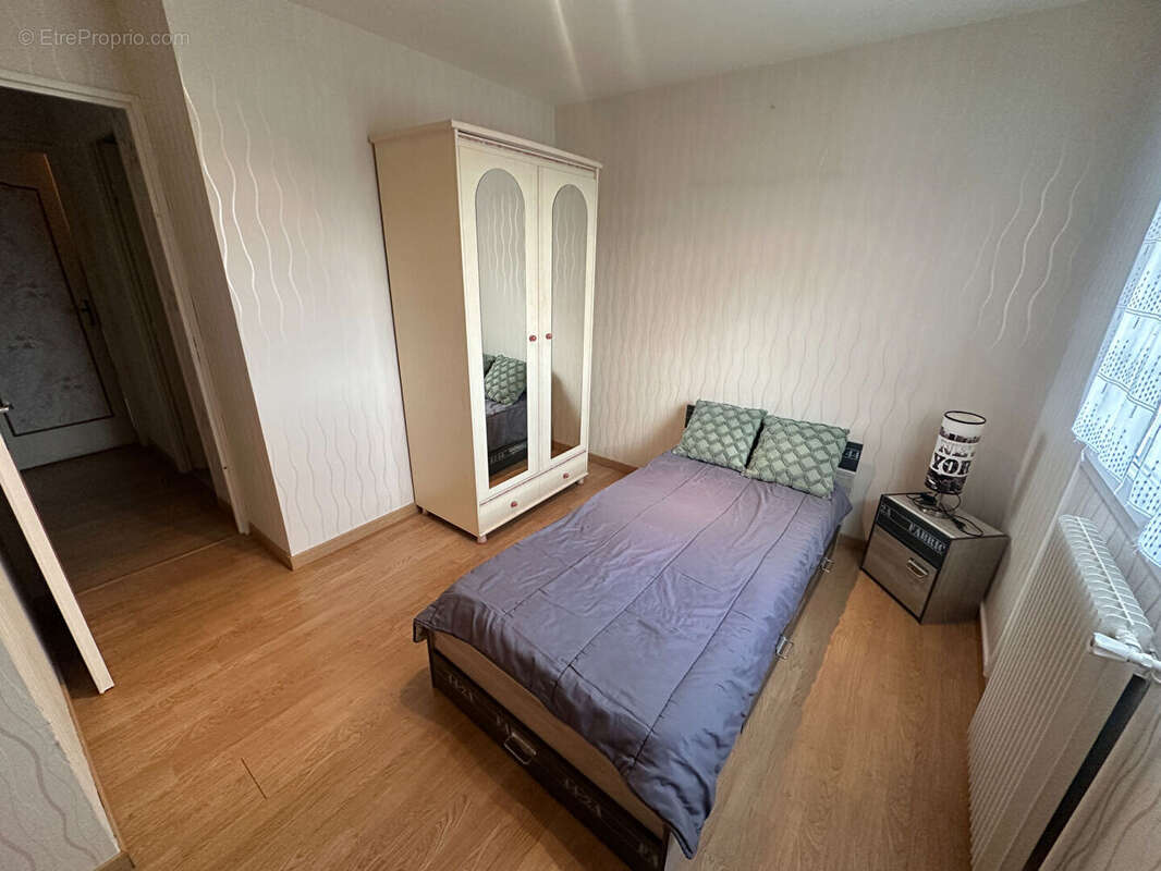 Maison à ARS-SUR-MOSELLE