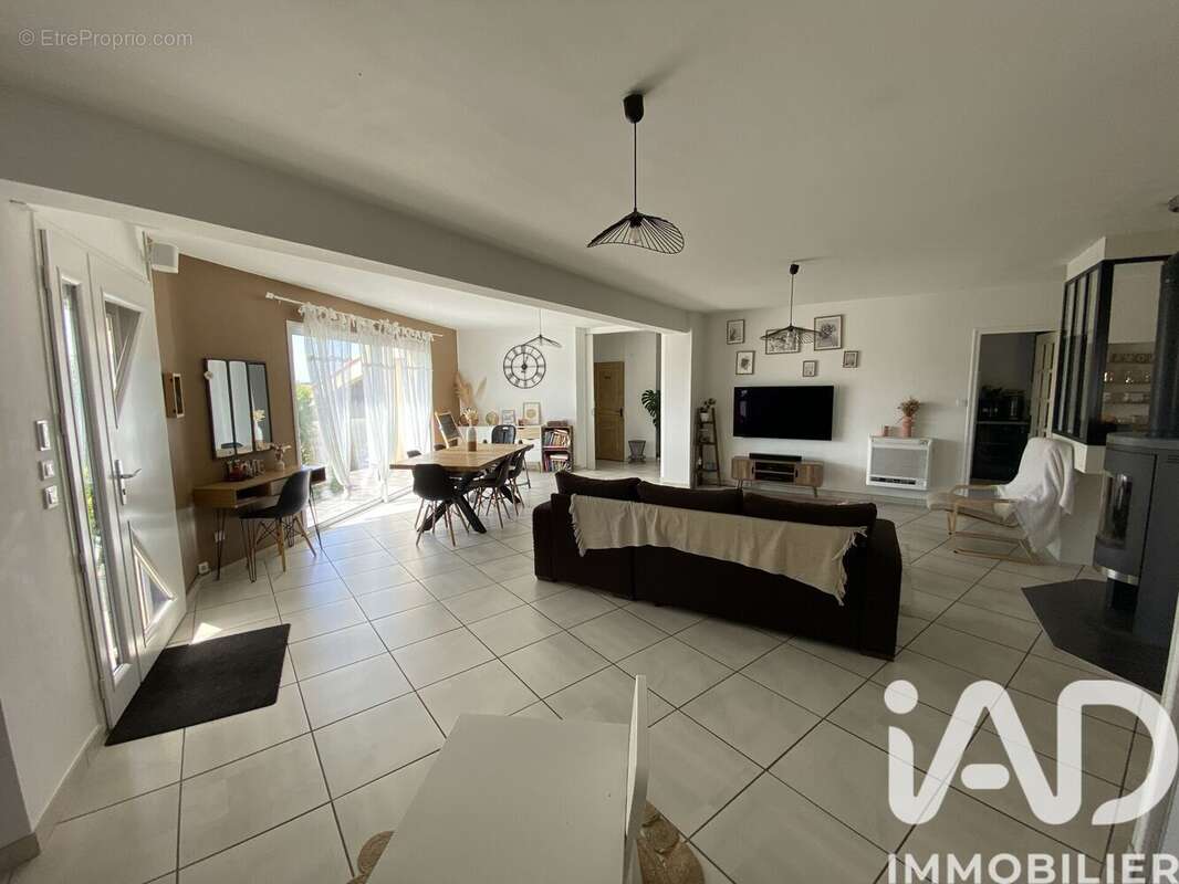 Photo 2 - Maison à LES HERBIERS