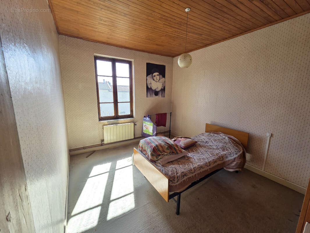 Maison à ROUSSILLON