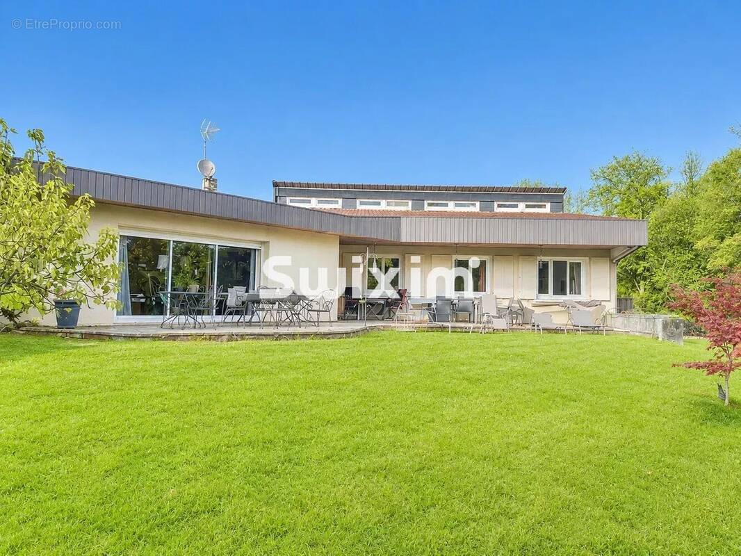 Maison à BLETTERANS