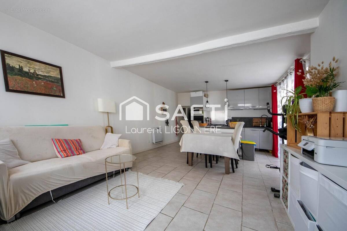 Photo 1 - Appartement à SANTENY