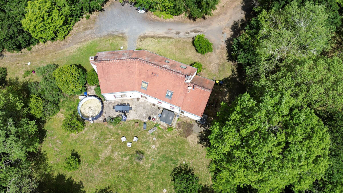 Maison à ECOMMOY