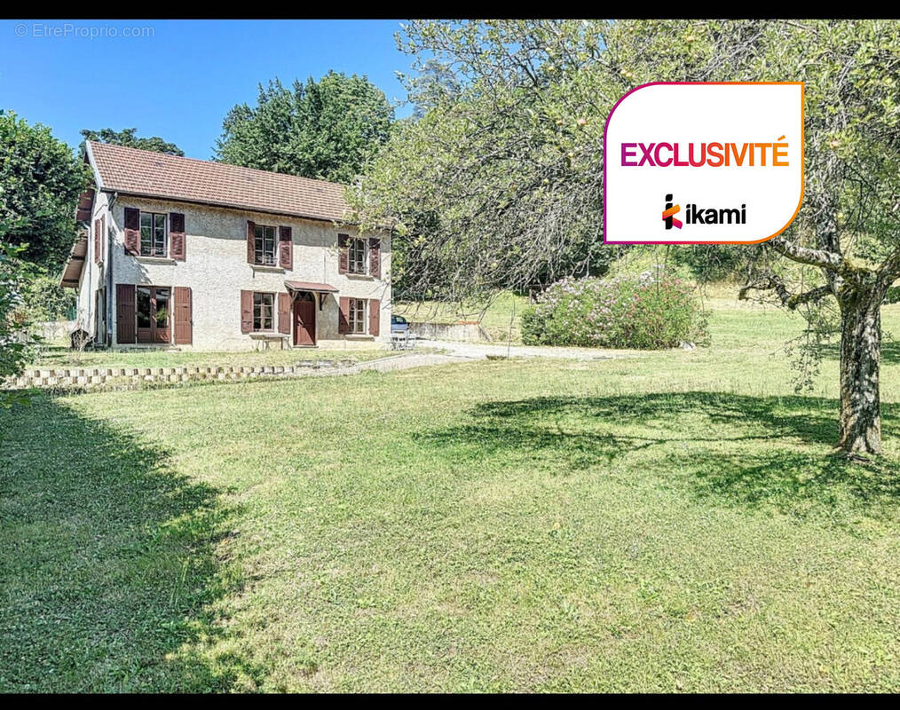 Maison à SAINT-MARTIN-D'HERES