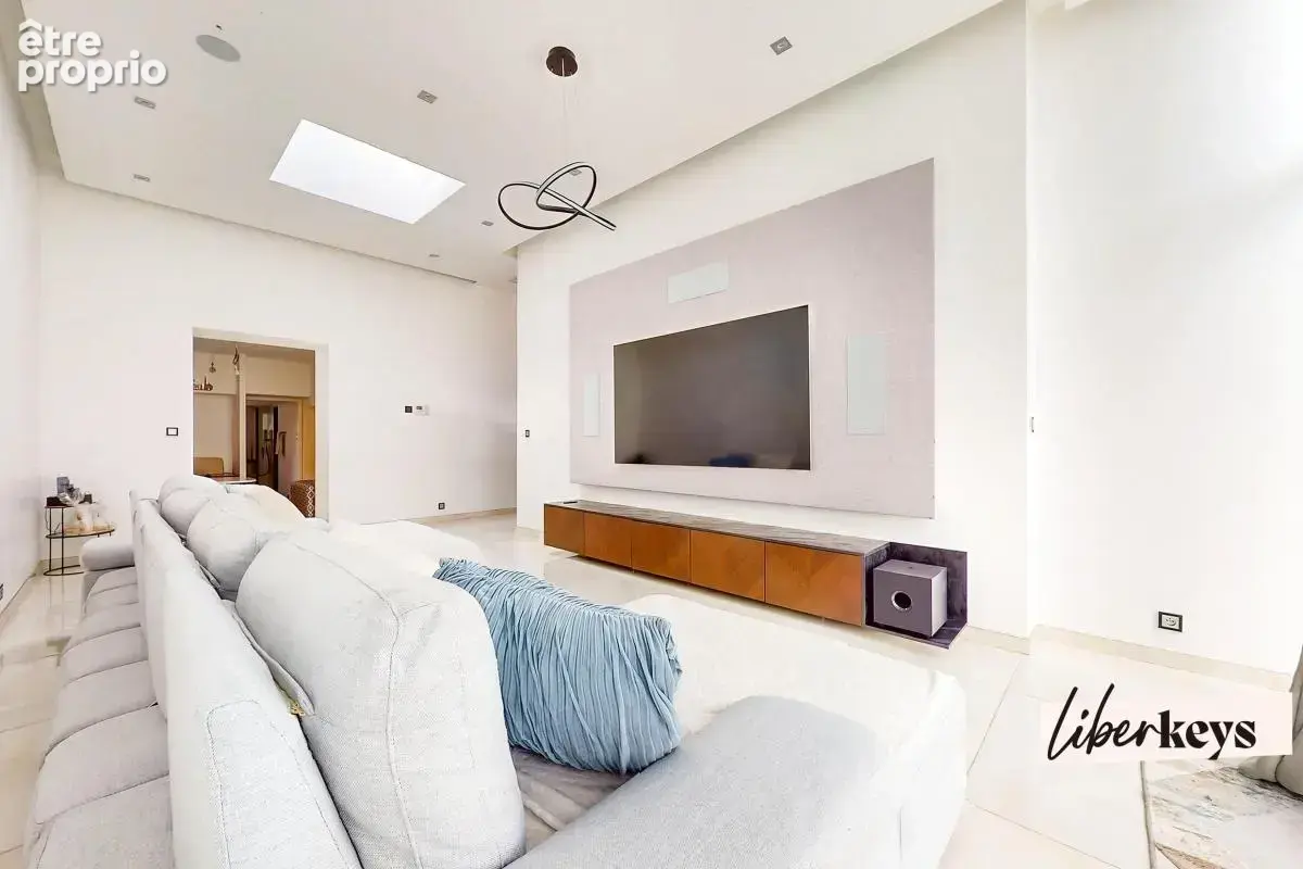 Maison atypique entièrement rénovée – 139,62 m² – DPE A – Jardin & garage de 40 m² - photo 14