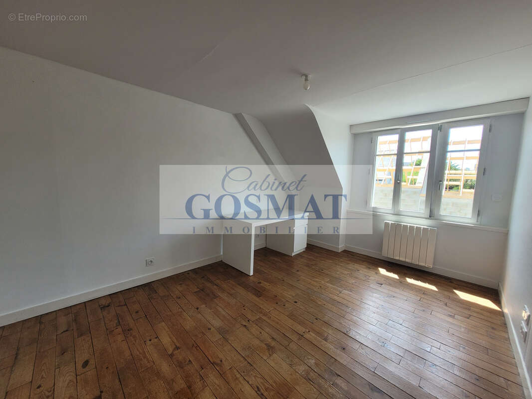 Maison centre bourg Ambon 2 chambres - photo 9