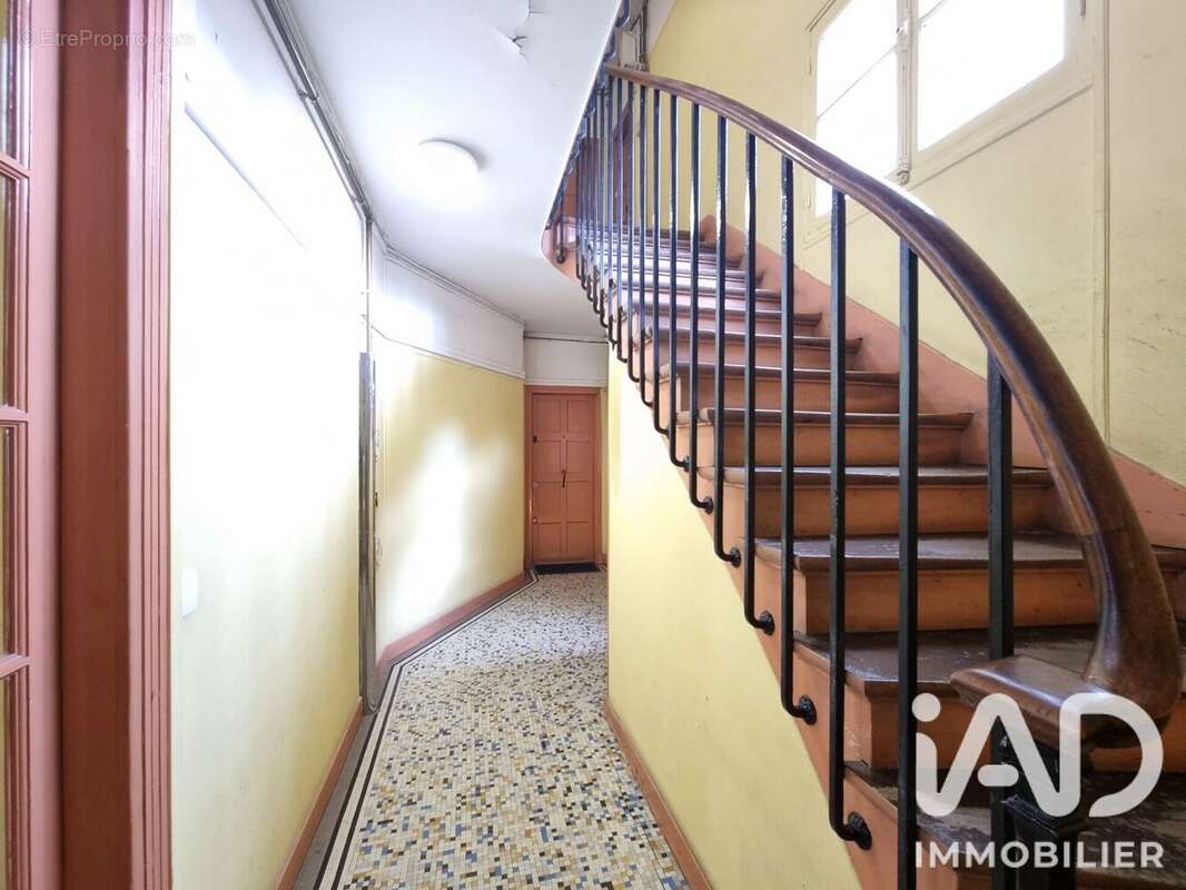 Photo 7 - Appartement à COURBEVOIE