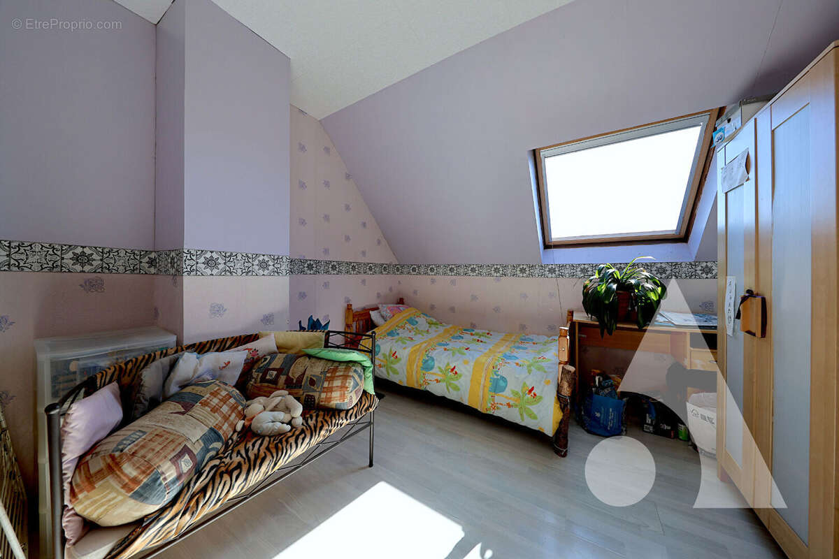 Maison à SAINTRY-SUR-SEINE