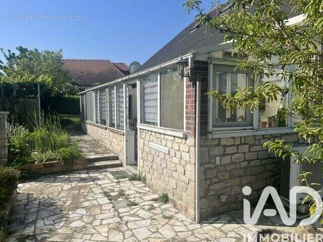 Maison 91 m² à Anguerny  - photo 4