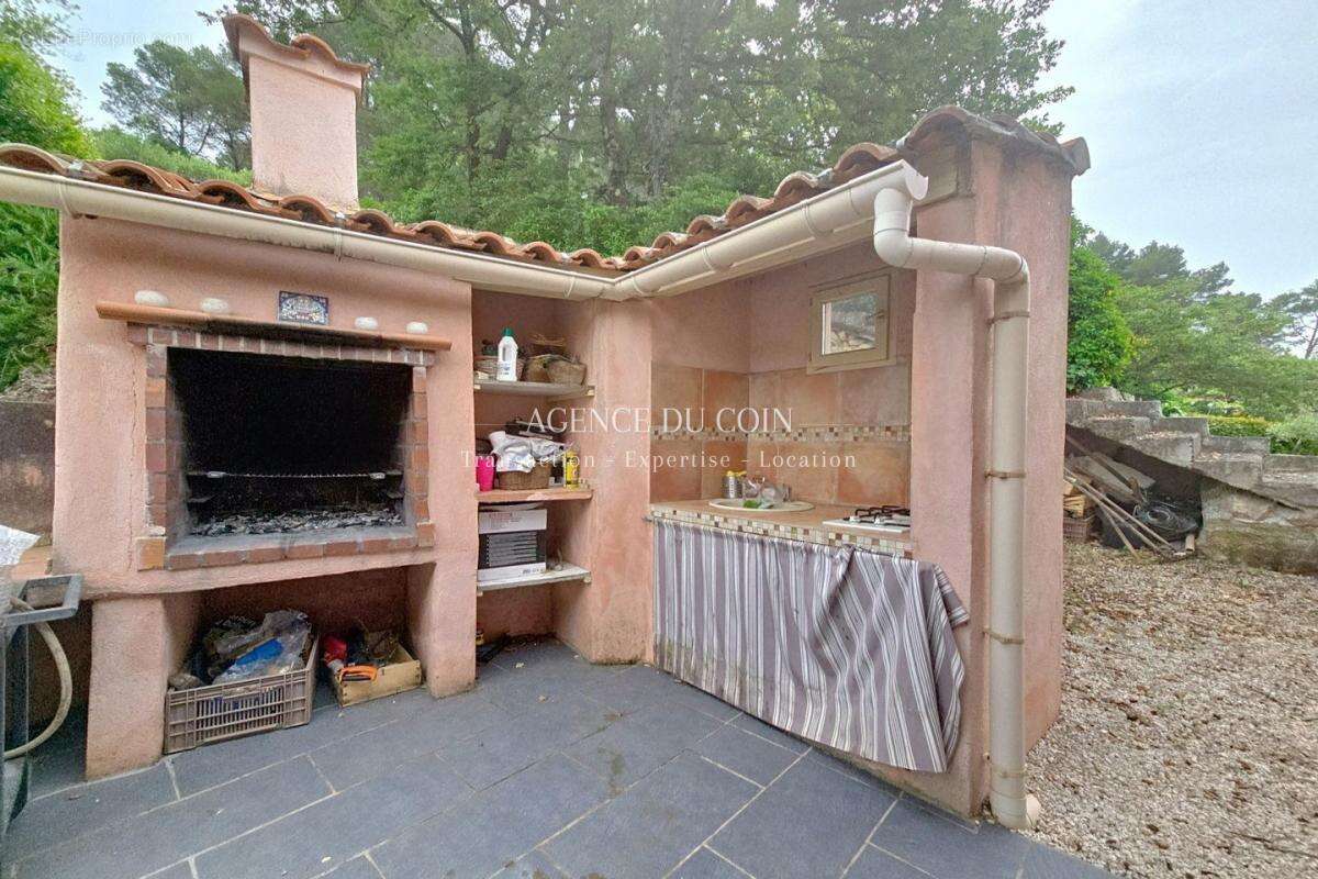 Maison à DRAGUIGNAN