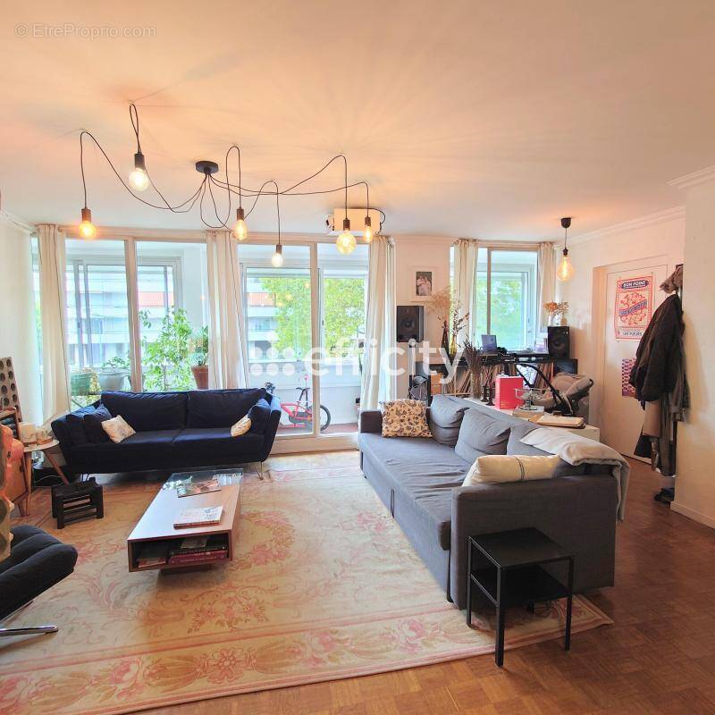 Appartement à LYON-9E
