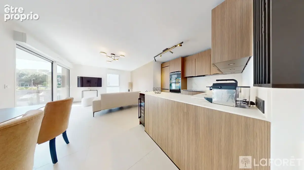 Appartement à FREJUS