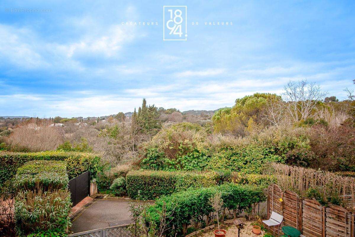 Appartement à AIX-EN-PROVENCE