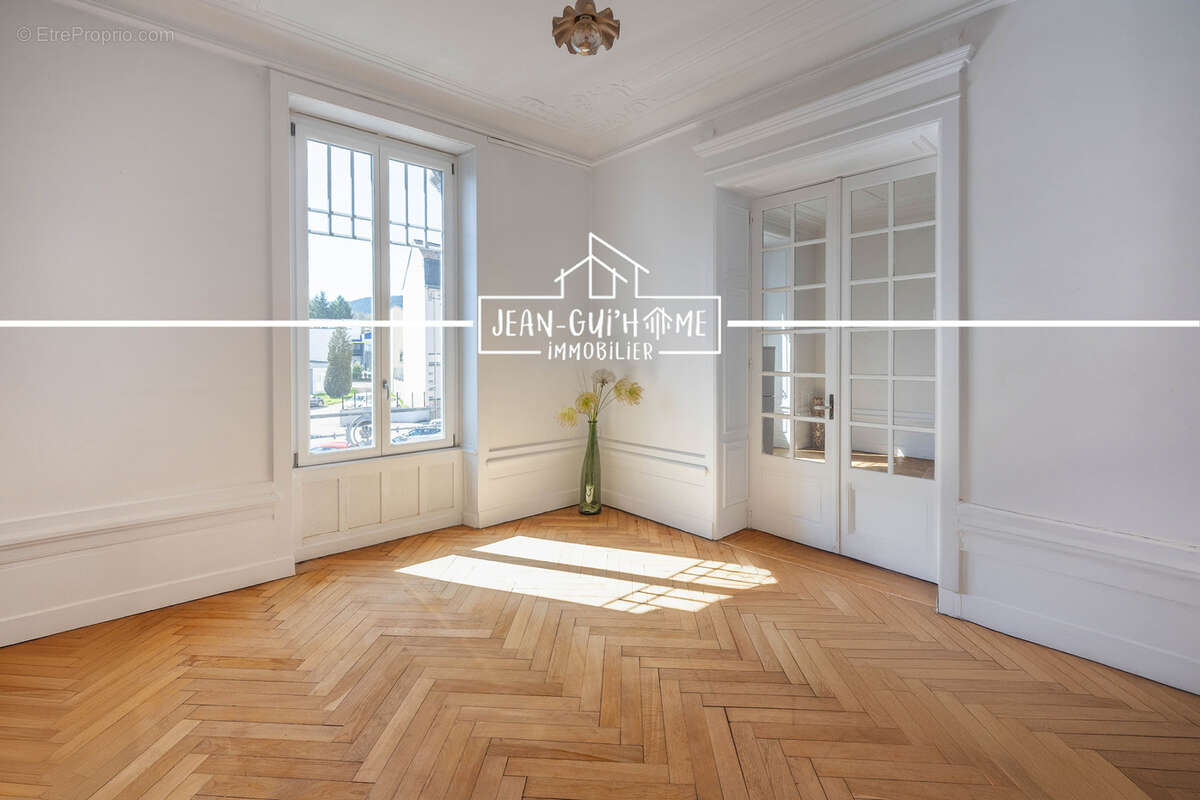 Maison à REMIREMONT