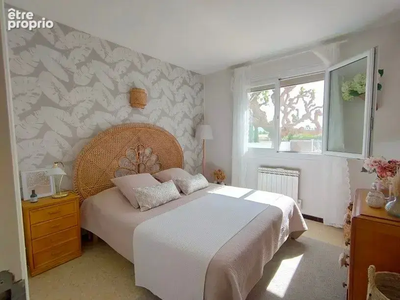 Maison pavillon plain-pied - 5 pièces - 2 chambres - terrasse couverte et fermée - jardin piscinable - quartier résidentiel / re - photo 4