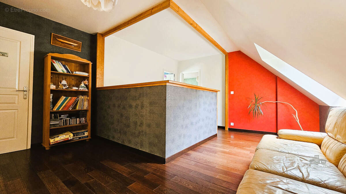 Maison à GRANDCHAMPS-DES-FONTAINES