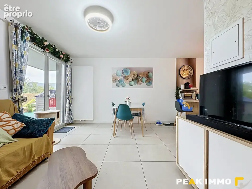 Appartement 3 pièces - 63 m2 - Sales - photo 3