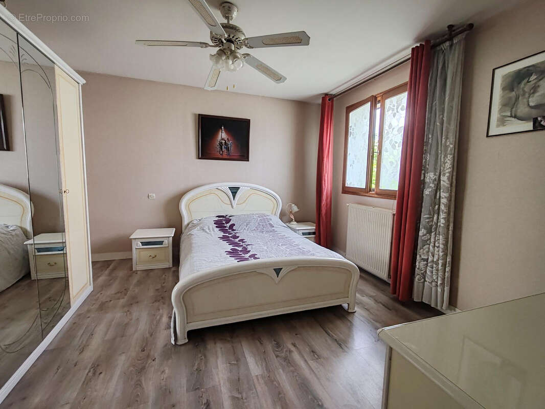 Maison à LIVRY-GARGAN