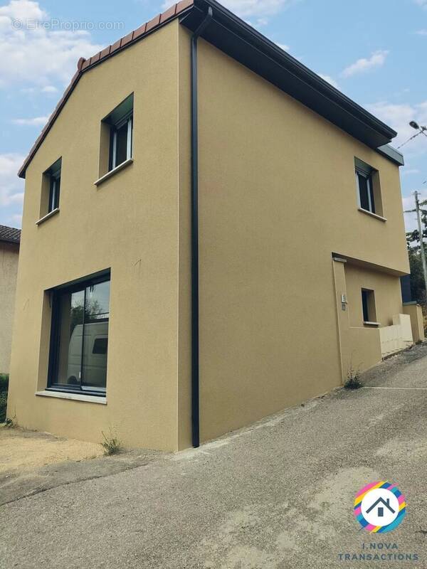 Maison à SAINTE-EUPHEMIE