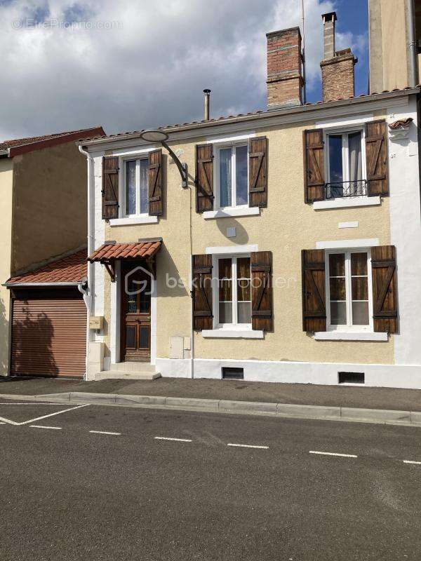 Maison de ville avec piscine au cœur d'Aire-sur-l'Adour - photo 9