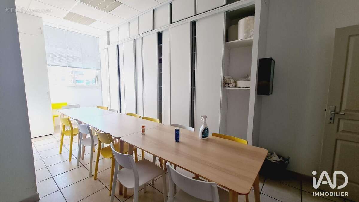 Photo 8 - Commerce à CARPENTRAS