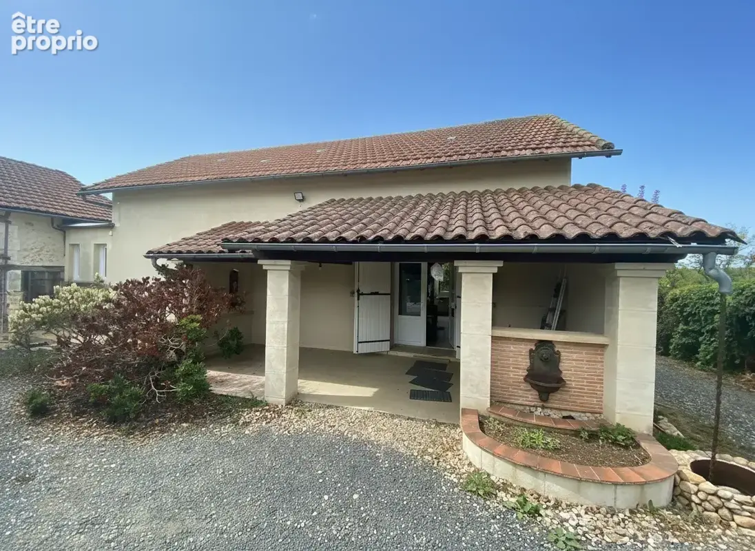 Dordogne vergt maison en pierres  avec grange - photo 3