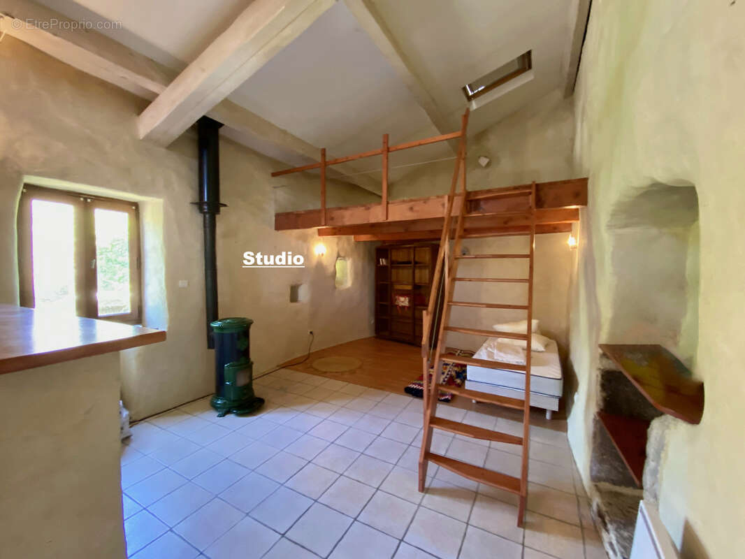 Maison à AUBENAS