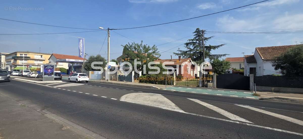 Agde  avenue de sète  terrain 348 m²  permis de construire accordé  projet de 188 m² - photo 3