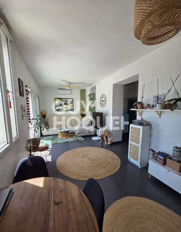 Appartement à MARSEILLE-15E