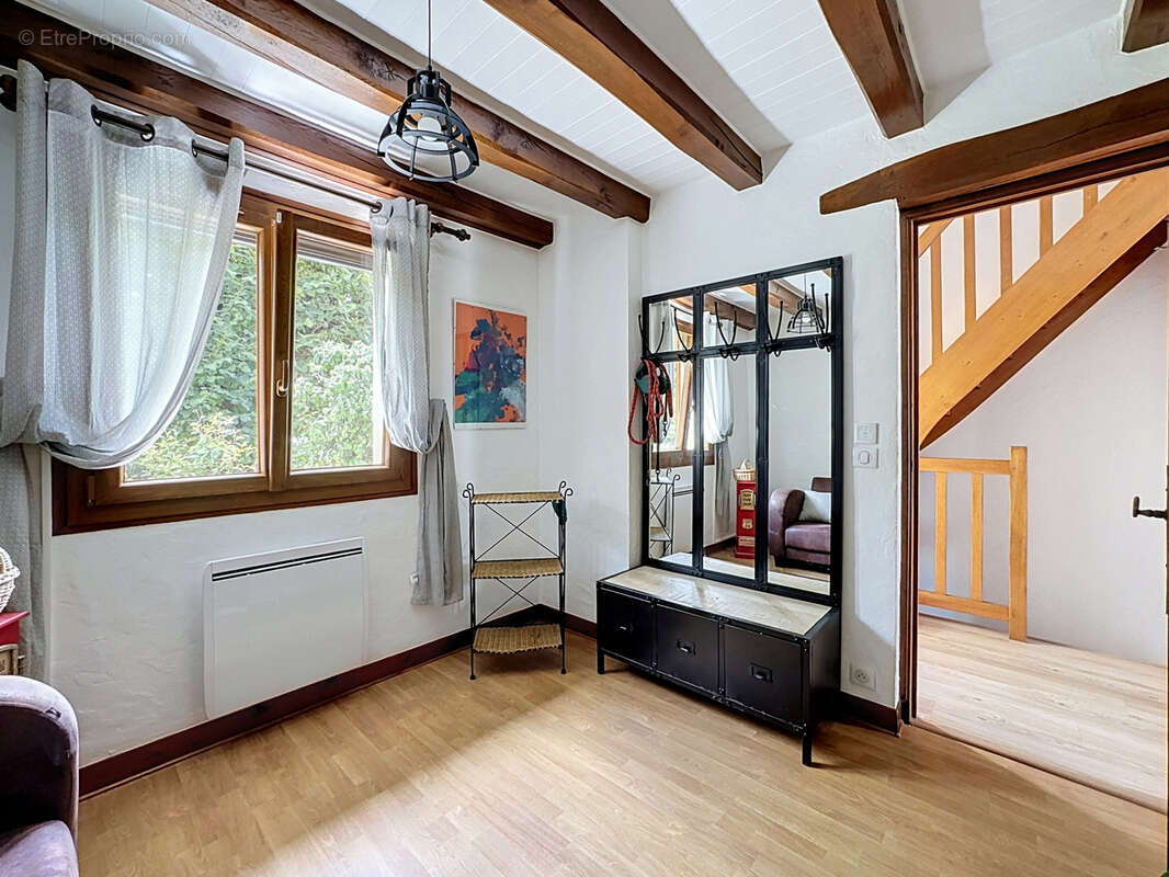 Maison à SAVIGNY-SUR-ORGE