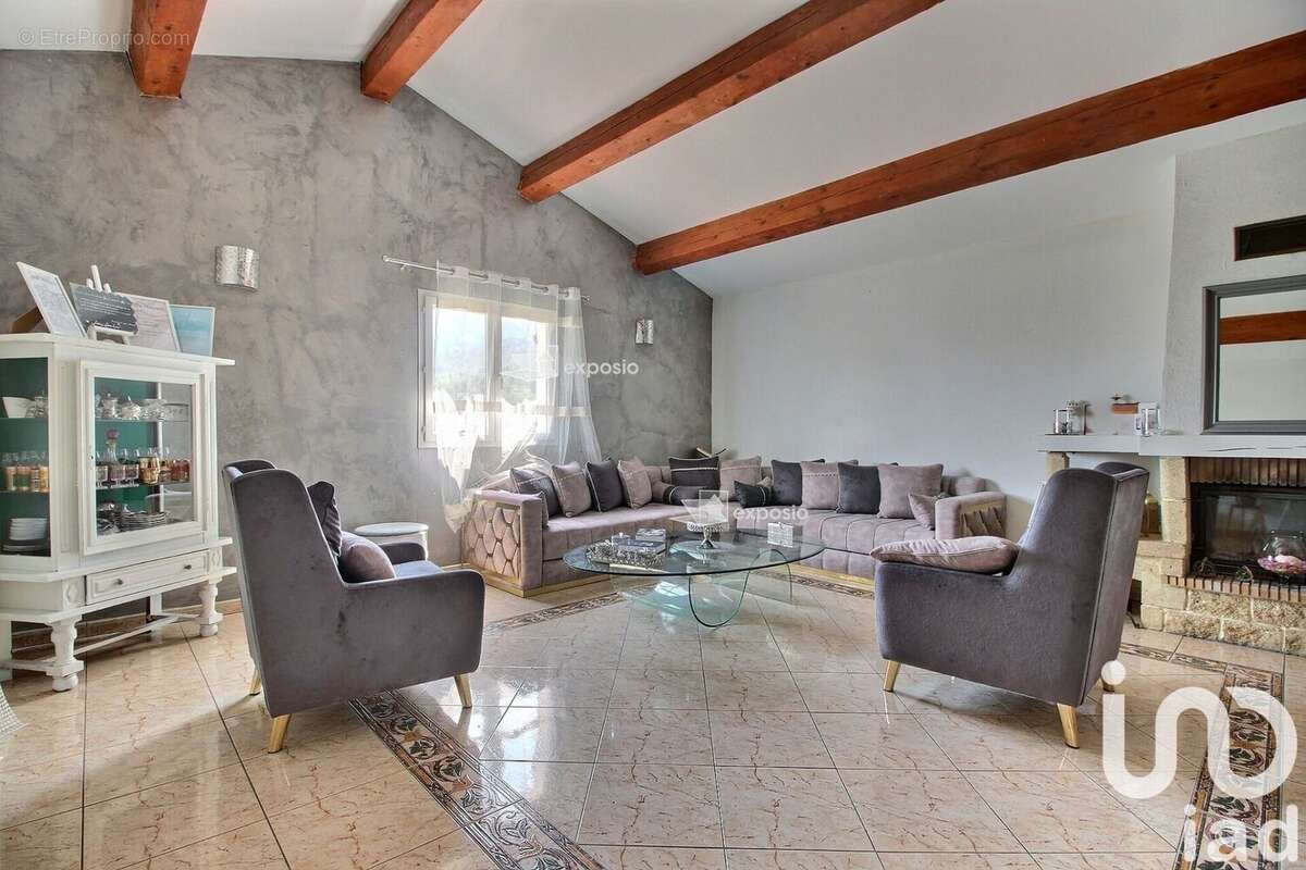 Photo 4 - Maison à ROQUEVAIRE