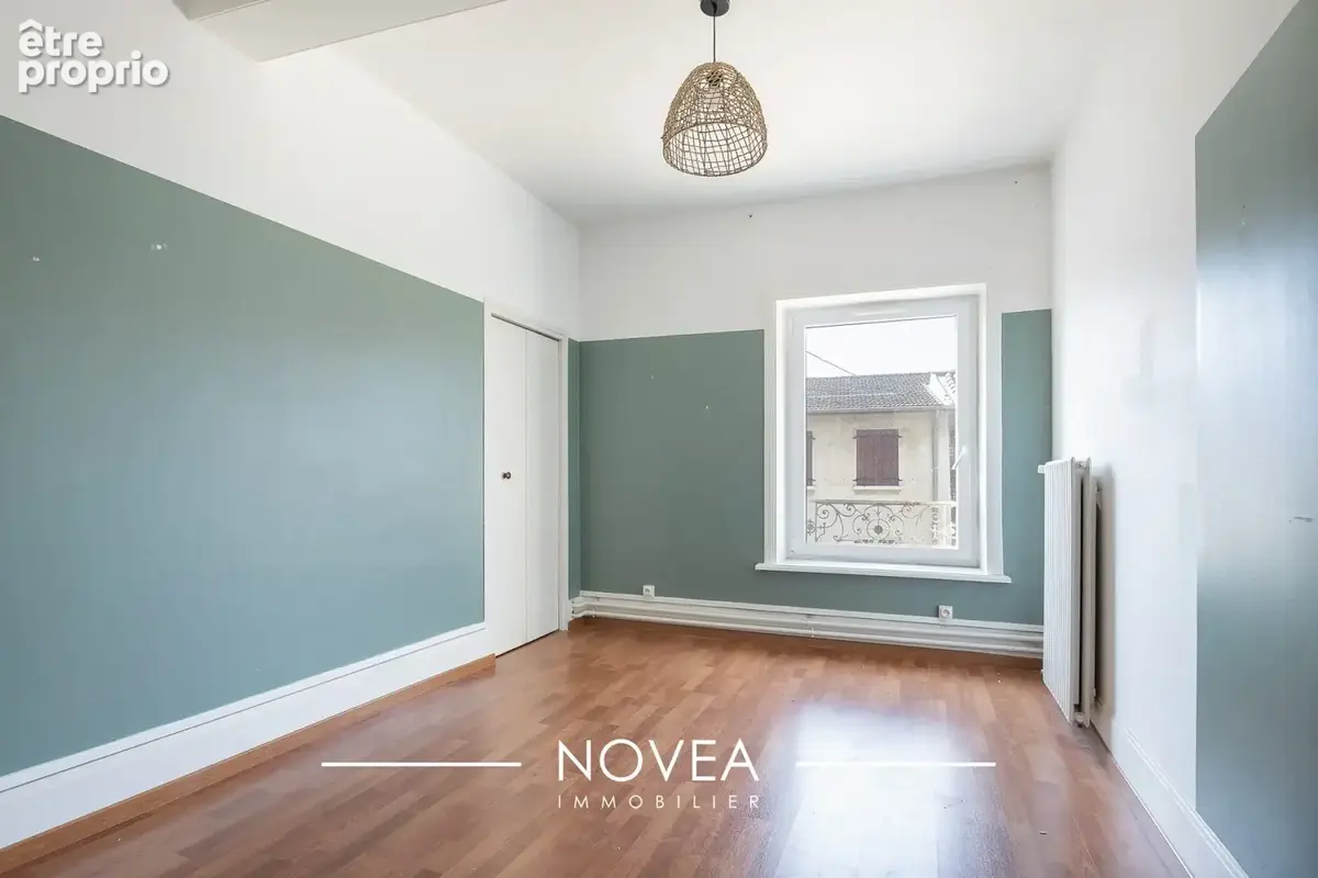 Maison 5 pièces 147 m² à vendre à Dardilly (69570) - photo 9