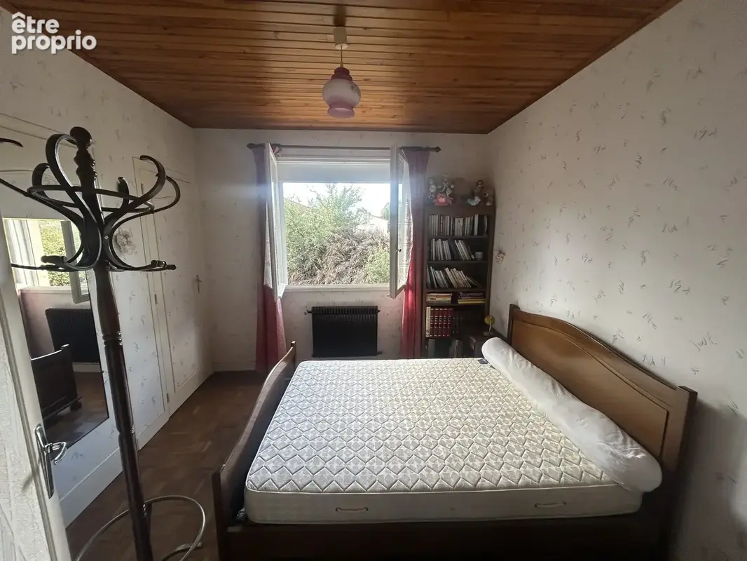 Maison de plain-pied avec deux garages et 3000m2 de terrain - photo 5