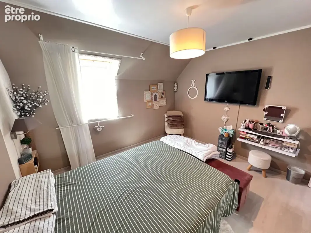 Maison 3 chambres, 1 bureau, garage, jardin - photo 9