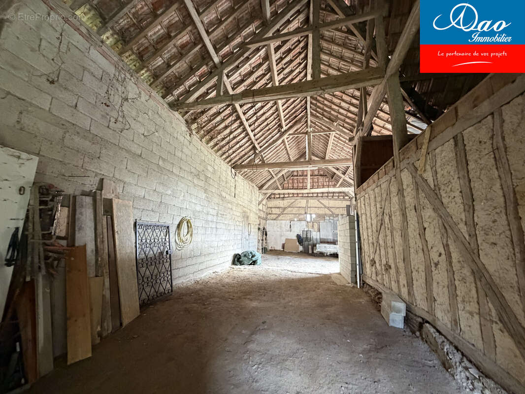 Maison familiale style longère avec dépendance - Saint Germain/Lépine - photo 18