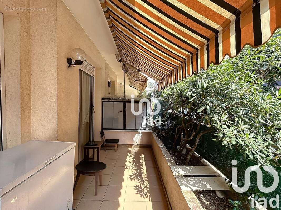 Photo 2 - Appartement à ROQUEBRUNE-CAP-MARTIN